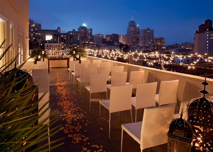 Hotel Adagio, Autograph Collection